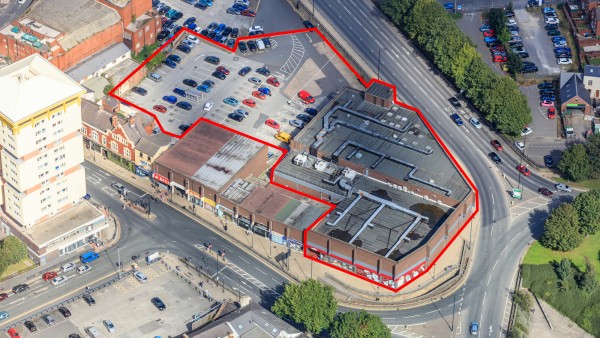 121 Kirkgate  | |  |  | Wakefield  |  | WF1 1JG