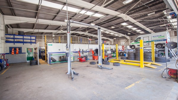 110 Glasgow Road | |  |  | Rutherglen | | G73 1TN