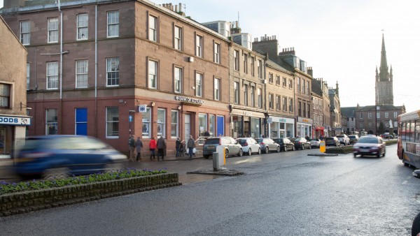 Bank of Scotland plc | | 31 High Street | |  | Montrose | | DD10 8LT