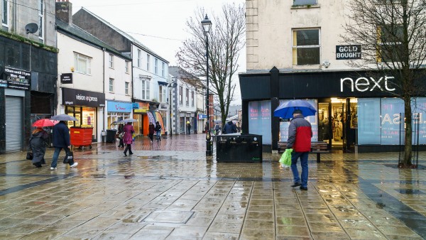 Bank of Scotland plc | | 31 Queen Street | | | South Wales | Neath | | SA11 1DN