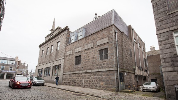 aberdeen_ab11_6bx_exterior-15