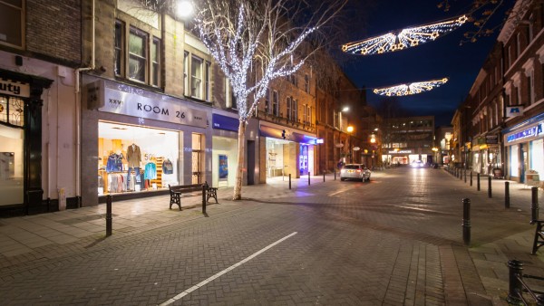 carlisle---ca3-8he---bank-street-christmas-lights-01