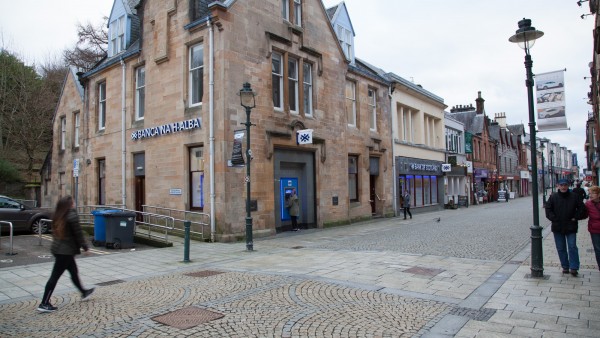 fort_william_exterior-9_ph33_6ae