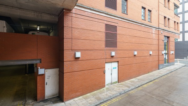 manchesterm1-5qf-123