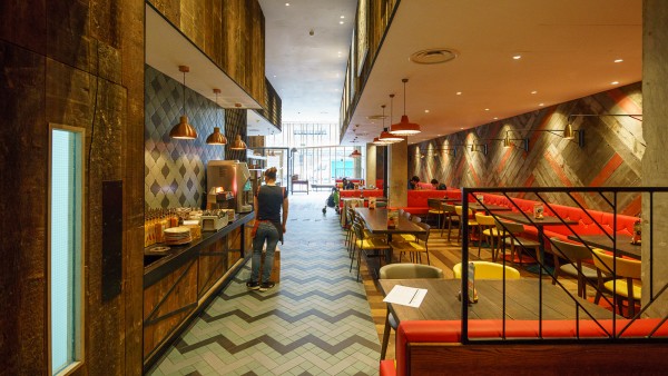 manchesterm1-5qf-142