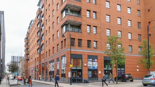 manchesterm1-5qf-219