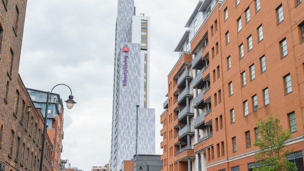 manchesterm1-5qf-222