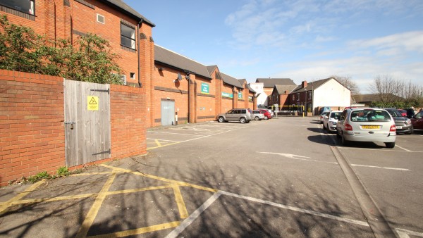 willenhall_wv13_2bg_9343_-_114