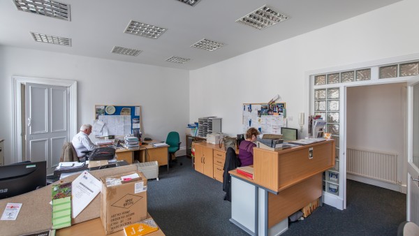 west_regent_-_glasgow_-_g2_2ru_second_floor_-_the_united_reformed_church_01