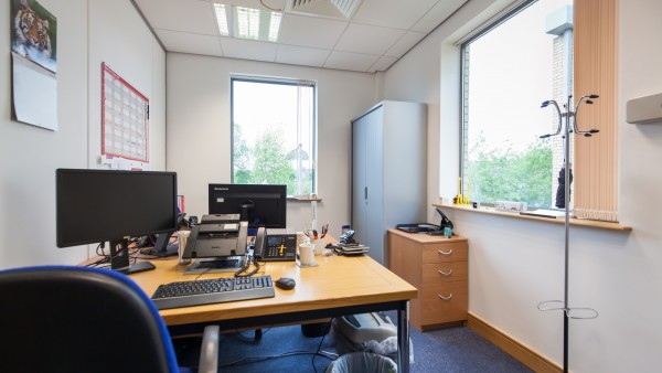 leeds_-__ls19_7ba_-_interior_12