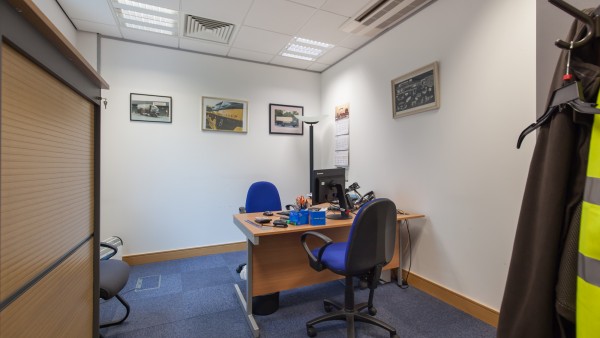 leeds_-__ls19_7ba_-_interior_39