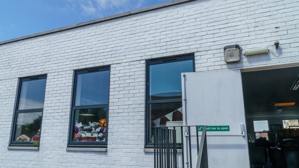 trowbridgeba148js-109