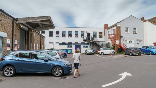 trowbridgeba148js-170