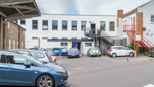 Dorothy House | | 2 Wicker Hill | | | Wiltshire | Trowbridge | | BA14 8JS