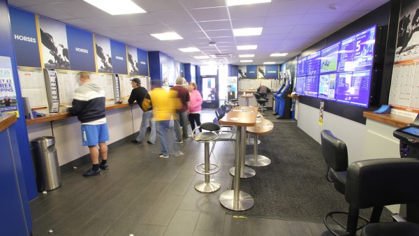 William Hill | Unit 1 | | 42-44 Fleet Street | | | Devon  | Torquay | | TQ2 5DW