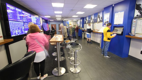 William Hill | Unit 1 | | 42-44 Fleet Street | | | Devon  | Torquay | | TQ2 5DW