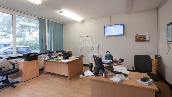 Clydebank Glasgow industrial property investment G814HT