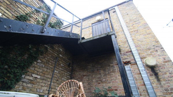 14._rear_en2_6aw_2347