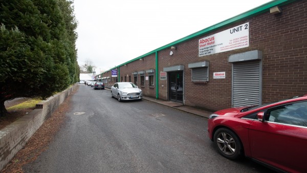 6_-_building_on_tone_bridge_way