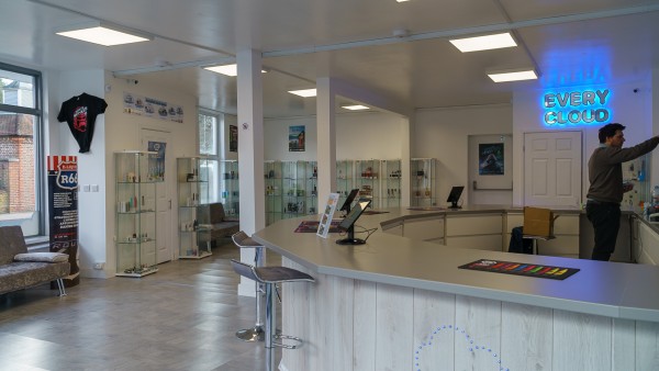 88 West Street | |  | | Hampshire | Fareham | | PO16 0EP
