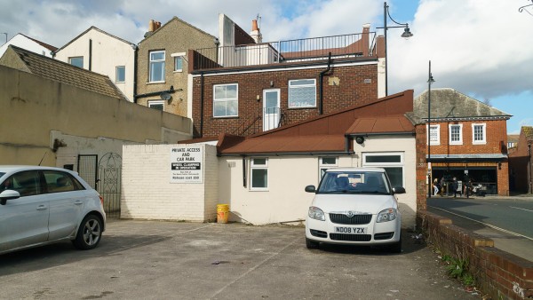 88 West Street | |  | | Hampshire | Fareham | | PO16 0EP