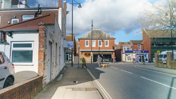 88 West Street | |  | | Hampshire | Fareham | | PO16 0EP
