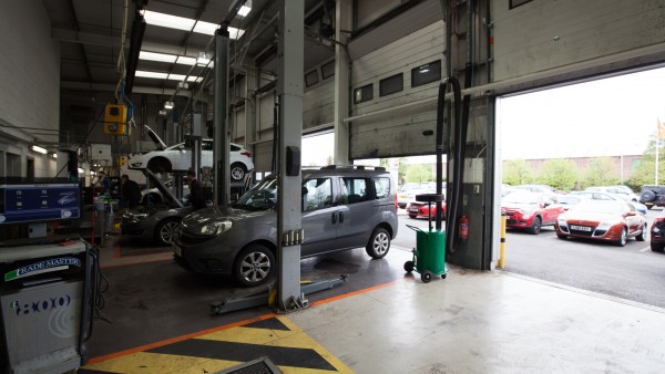 Stoneacre Fiat | | Sefton Street | |  | Liverpool | | L8 5SN