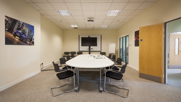 sunderland_nissan_interior-127