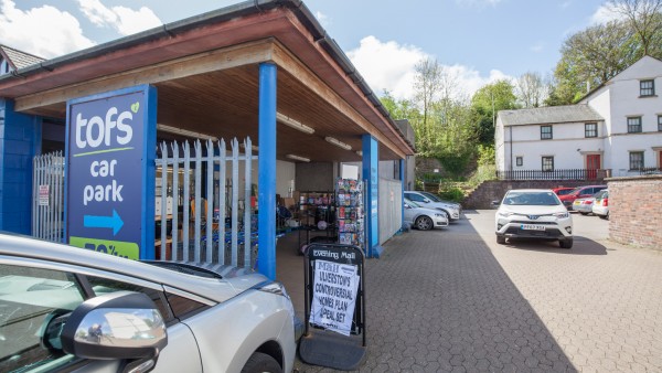 ulverston_-_la12_7bn_-_4