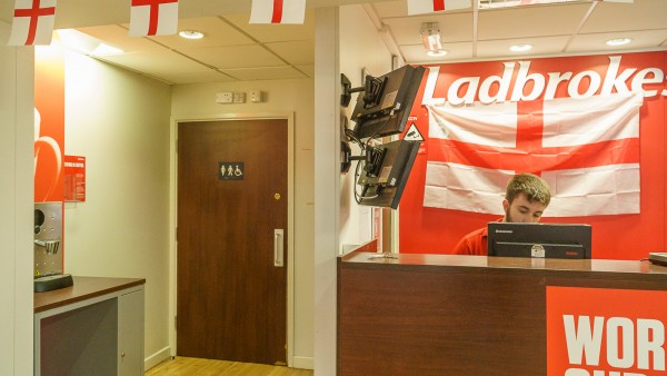 northampton-ladbrokes-124