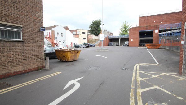 107.co_op_ba14_8js_0774