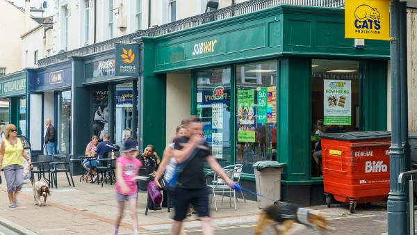 17 Wellington Street | |  | | Devon  | Teignmouth | | TQ14 8HW