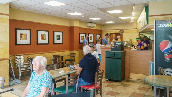 17 Wellington Street | |  | | Devon  | Teignmouth | | TQ14 8HW