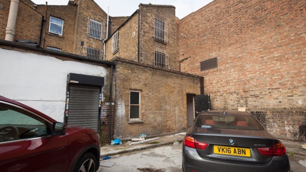 canning_town_london_property_investment_e16_4hq_-_ext_036