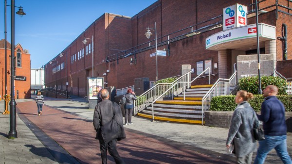 walsall_property_investment_ws1_1ng_-_external-42