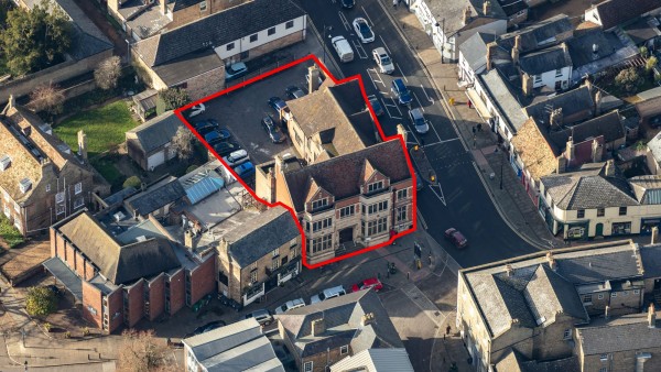 Ely Cambridgeshire retail property investment CB7 4EN
