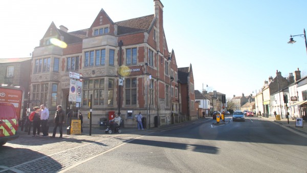 Ely-Cambridgeshire-retail-property-investment-CB74EN