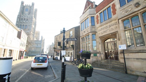 Ely-Cambridgeshire-retail-property-investment-CB74EN
