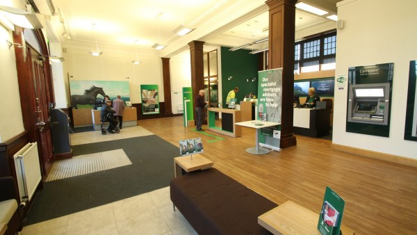 Ely-Cambridgeshire-retail-property-investment-CB74EN