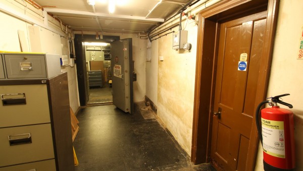 Ely-Cambridgeshire-retail-property-investment-CB74EN