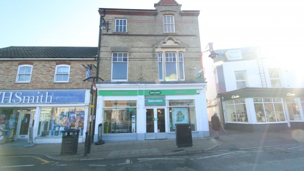 March-Cambridgeshire-retail-property-investment-PE158TP