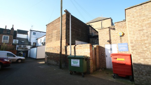 March-Cambridgeshire-retail-property-investment-PE158TP