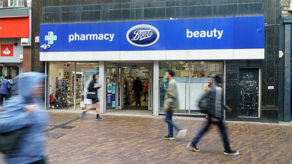 London Hackney property retail investment E8 1HR