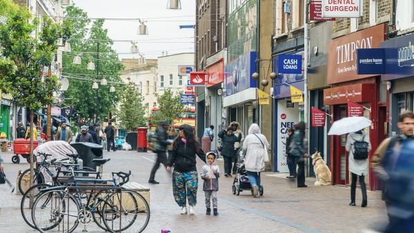 London Hackney property retail investment E8 1HR