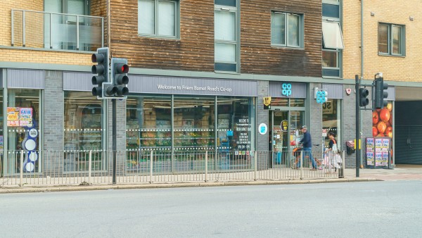 co-op-new_southgate-london-property-retail-investment_n11_1nd_-_116