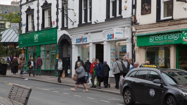 kendal_savers_property_investment_la9_4ej_-__001