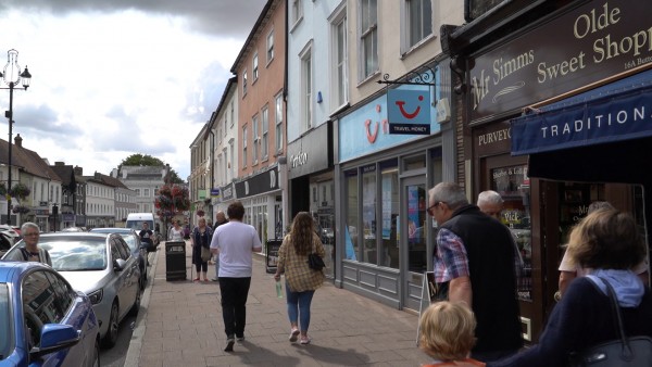 tui-bury-saint-edmunds-property-retail-investment_ip331db_-_003