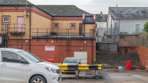 bridgend_property_investment_superdrug_cf31_1ej_-_026