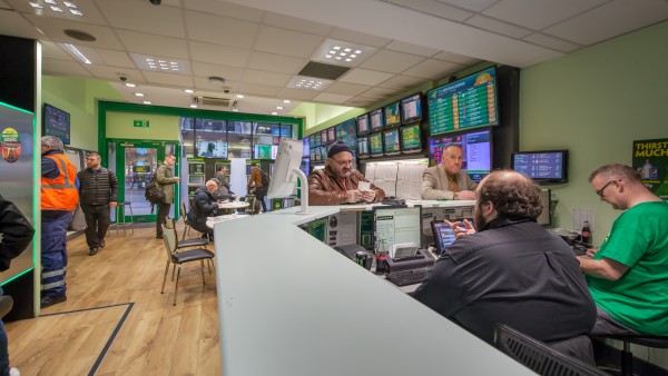 glasgow_paddy_power_retail_property_investment_g1_3ta_-_int_003