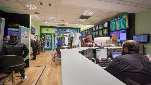 glasgow_paddy_power_retail_property_investment_g1_3ta_-_int_004